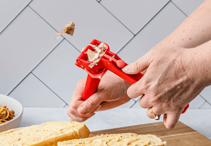 Dreamfarm Garject Lite: Self-Cleaning Wonder
