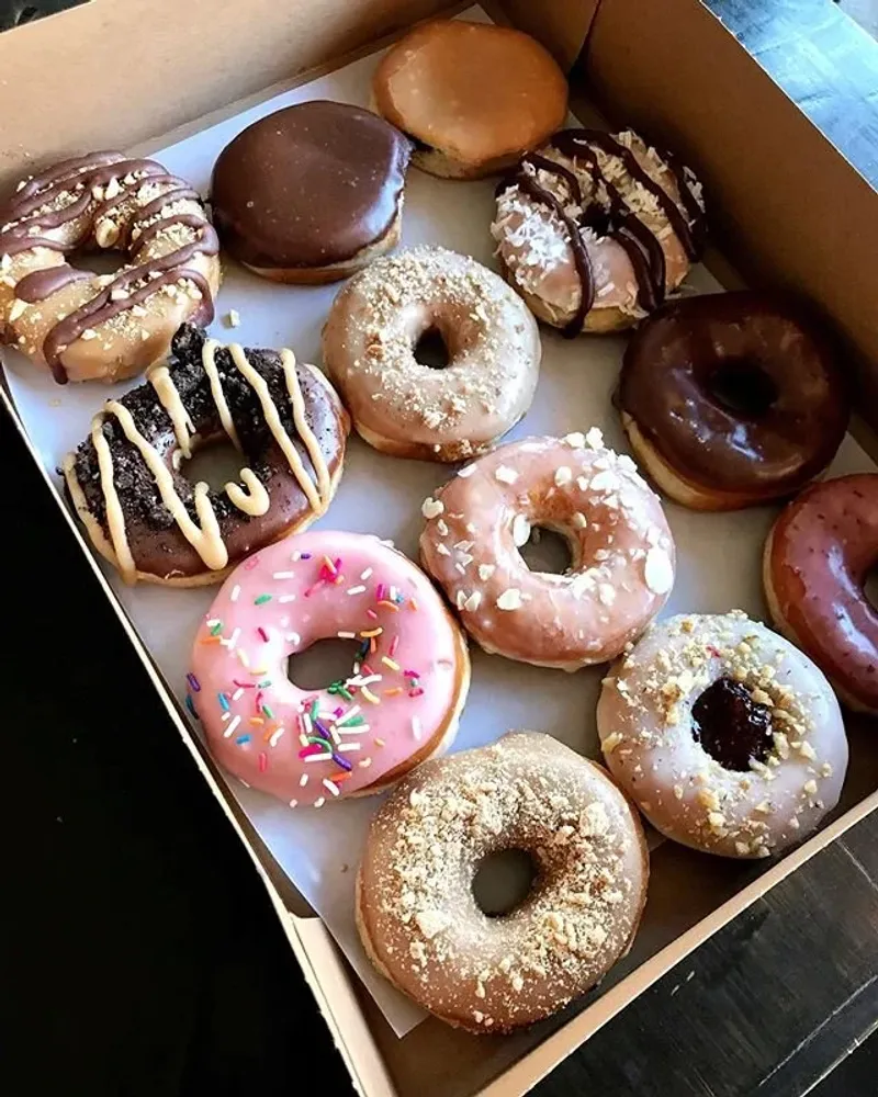 Dun-Well Doughnuts