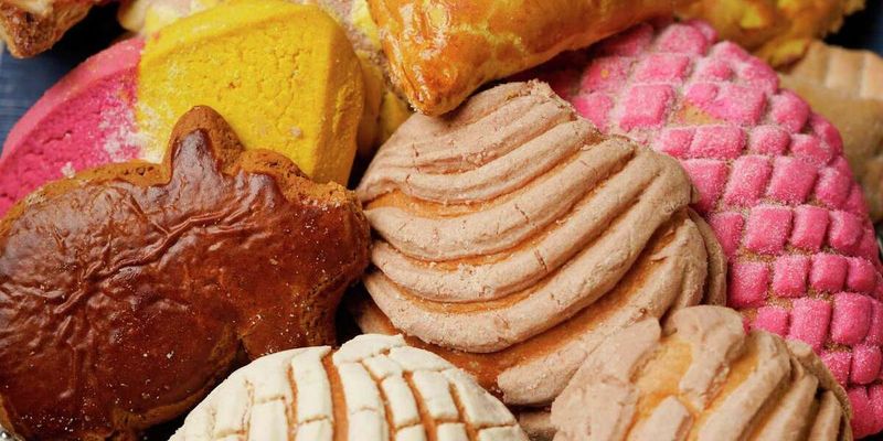 El Bolillo Bakery: Houston's Mexican Bread Paradise