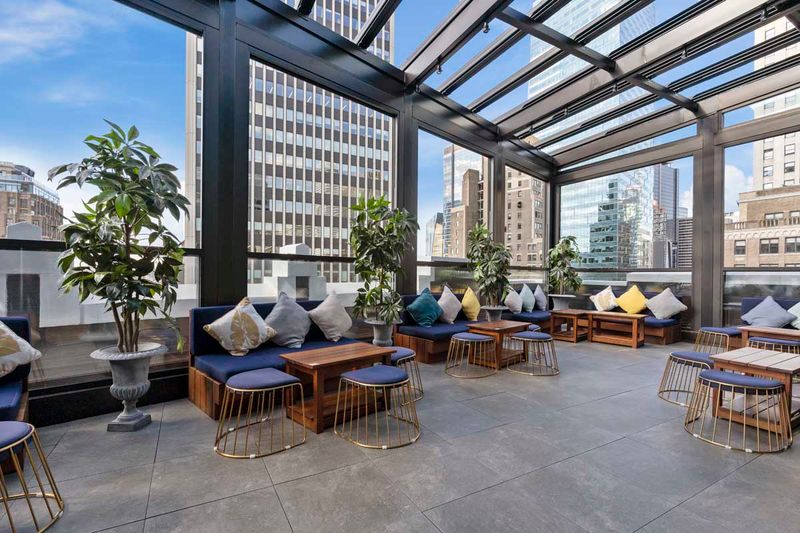 Elsie Rooftop
