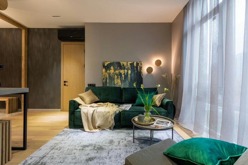 Emerald Green: Bold Statement Maker
