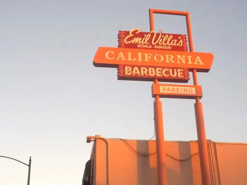 Emil Villa's California BBQ: Hayward's Historic Smoke Spot