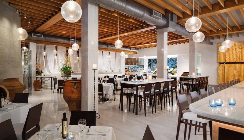 Estiatorio Milos - Mediterranean Flair on South Beach