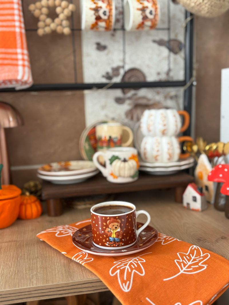 Fall-Themed Kitchen Accents
