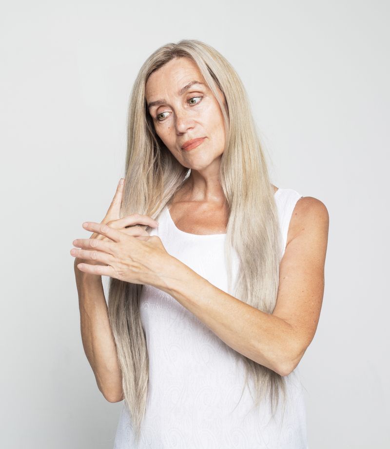 Flat, One-Length Hair
