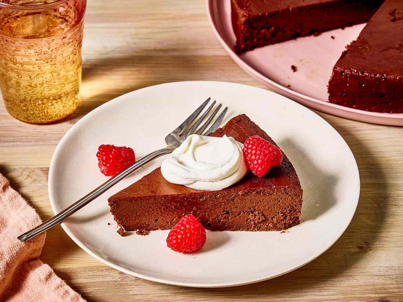 Flourless Chocolate Cake with Maple Syrup