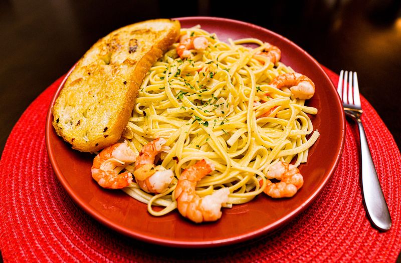 Garlic Butter Shrimp Pasta