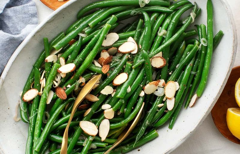 Garlic Green Beans Almondine