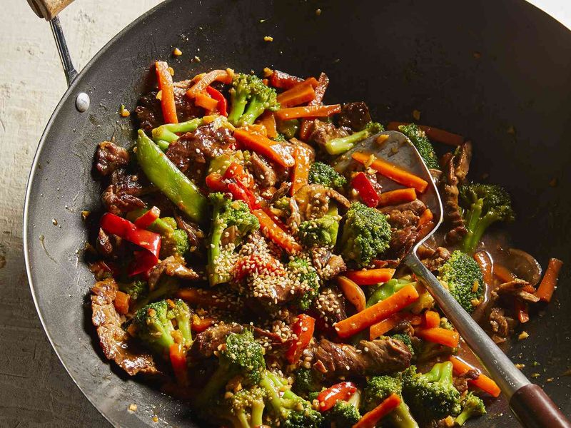 Ginger Beef & Bell Pepper Stir-Fry