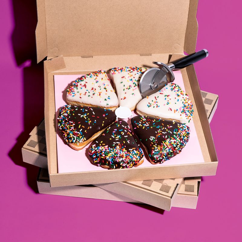 Glam Doll Donuts: Retro-Cool Creations with Attitude