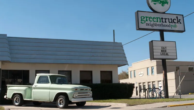 Green Truck Pub