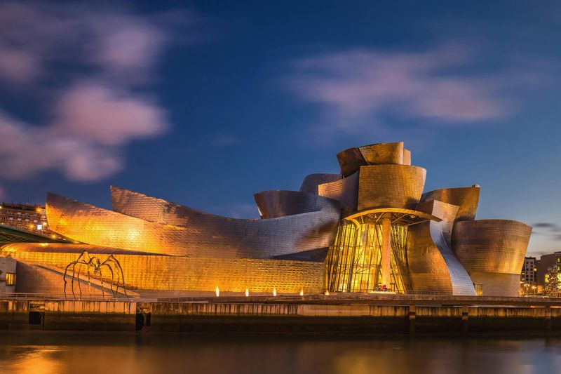 Guggenheim Museum Bilbao (Spain)