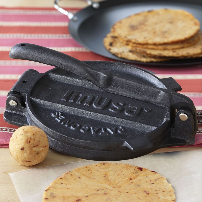 IMUSA USA Cast Iron Tortilla Press (8-Inch)