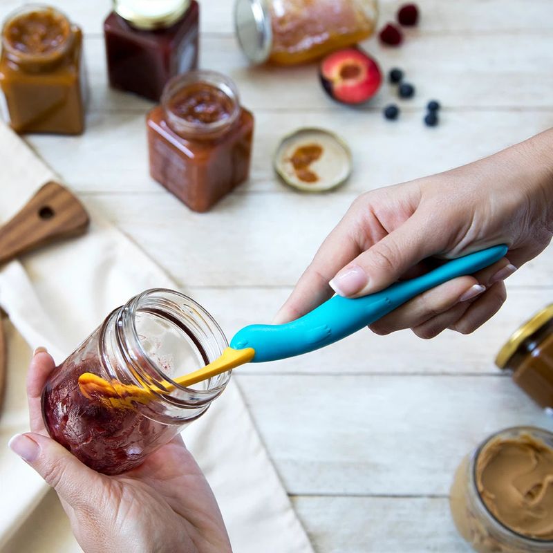 Jar Spatula That Rescues Every Last Drop