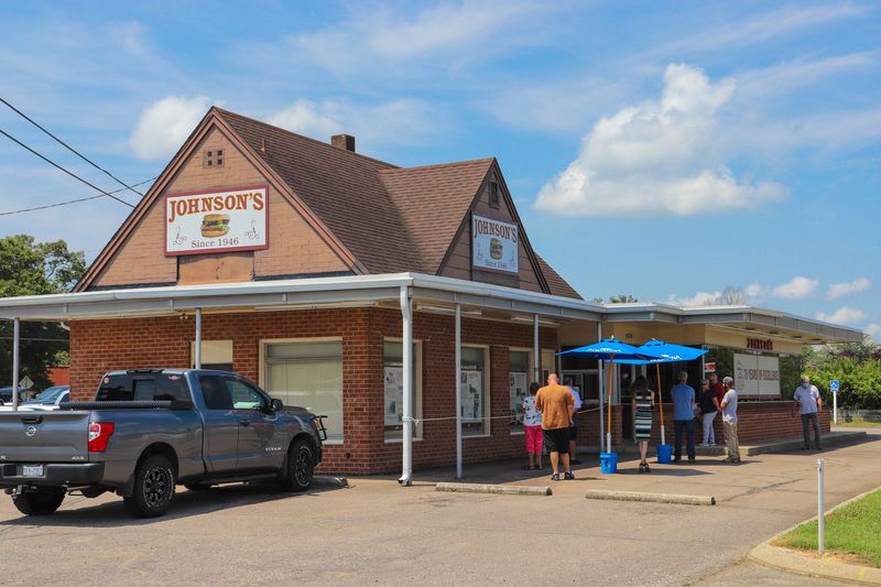 Johnson's Drive-In - Siler City's Time-Honored Cheese Masterpiece