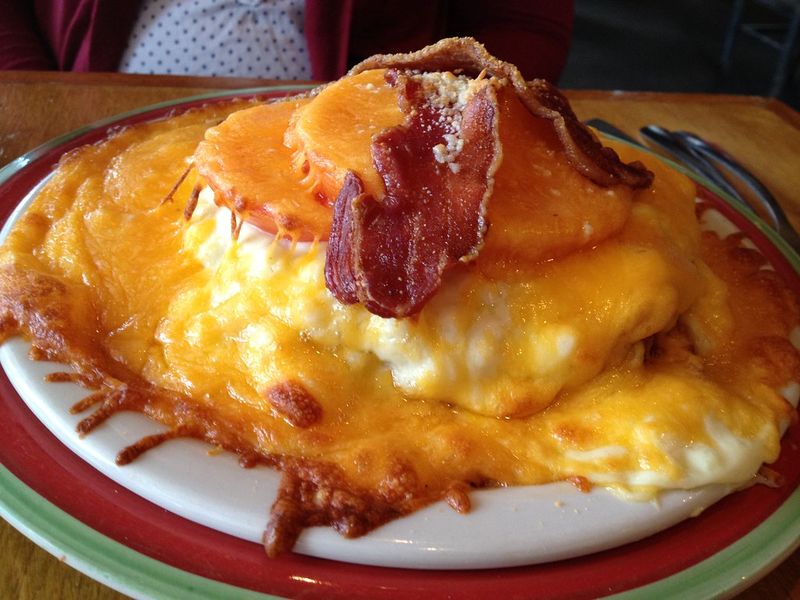 Kentucky Hot Brown: Derby Day Decadence