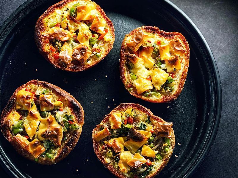 Kids' Mini Pizzas