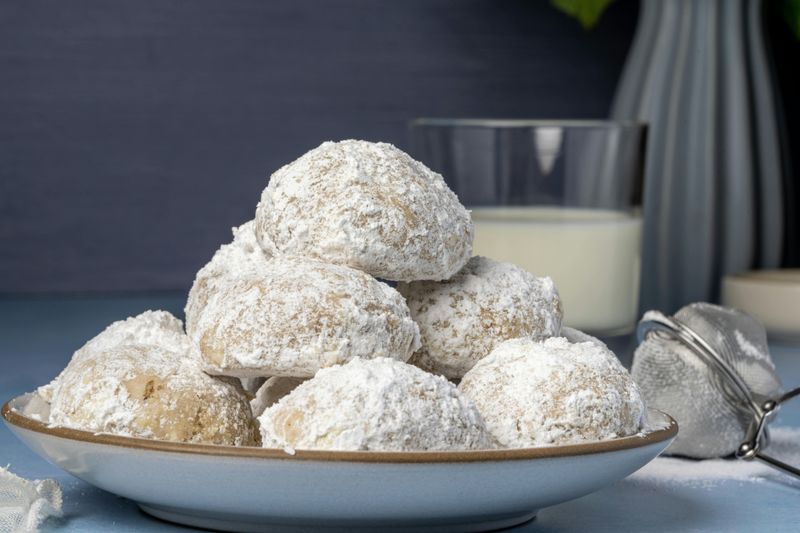Kourabiedes – Greece