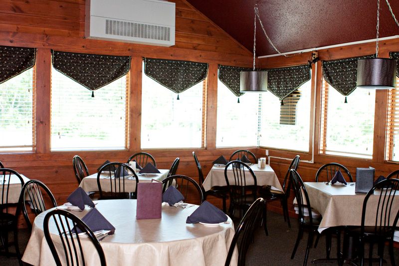Kurt's Steakhouse: Delafield's Charming Chophouse