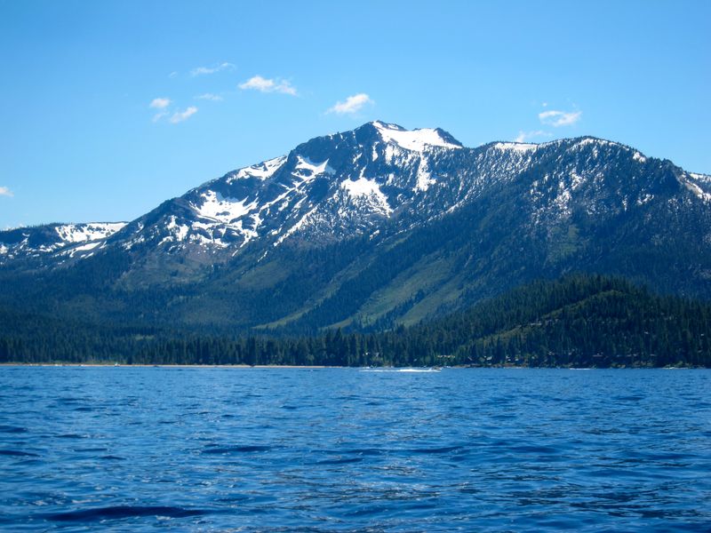 Lake Tahoe: Crystal Waters Surrounded by Mountain Majesty