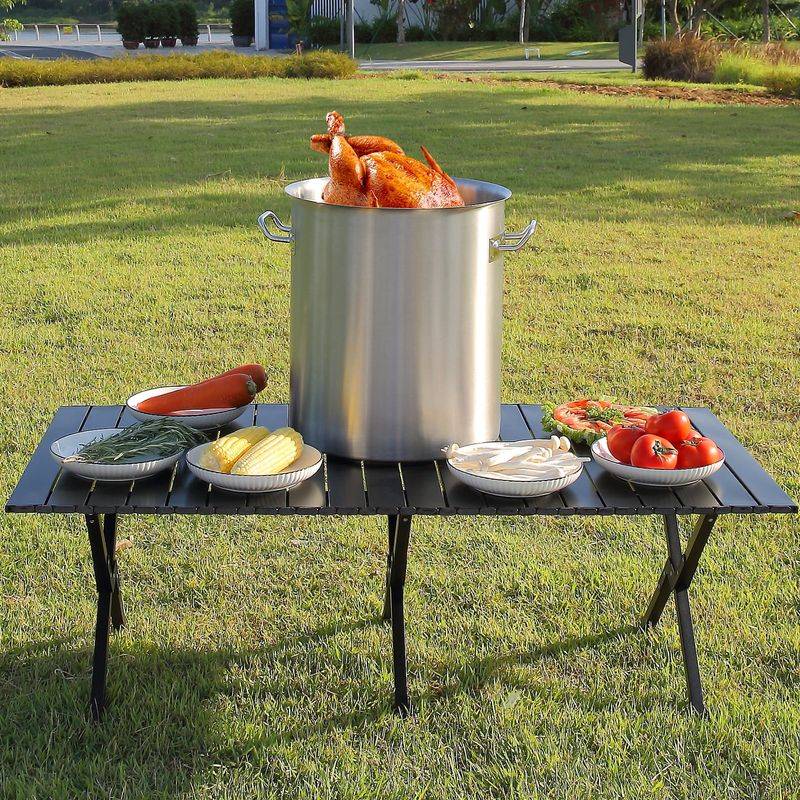 Large Stockpot: The Batch Cooking Essential