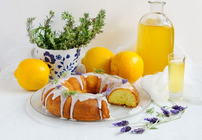 Lemon Lavender Olive Oil Cake