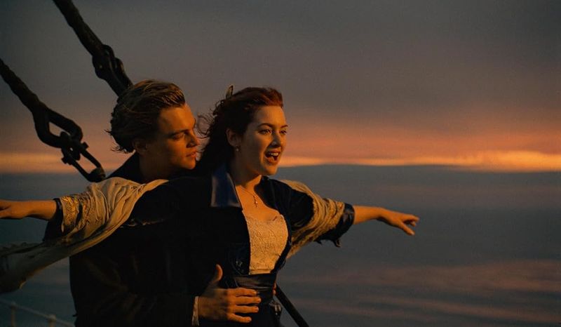 Leonardo DiCaprio & Kate Winslet – Titanic