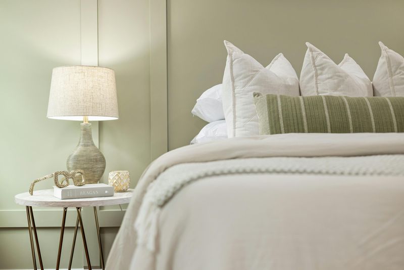 Light, Neutral Colors