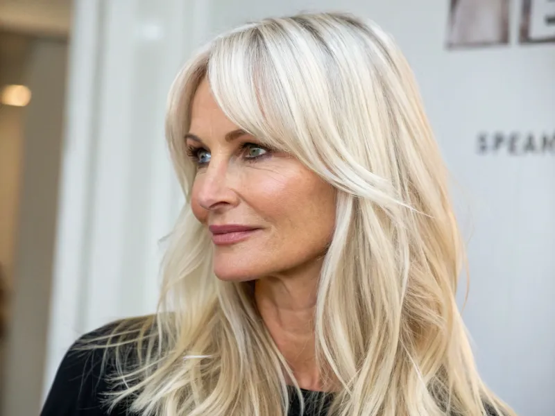 Long Layers With Center Part
