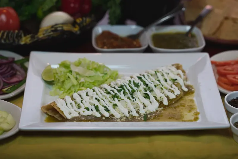 Los Reyes de la Torta: Phoenix's Mexican Sandwich Specialists