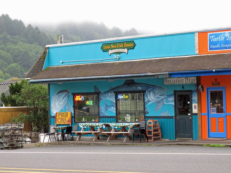 Luna Sea Fish House – Yachats, OR