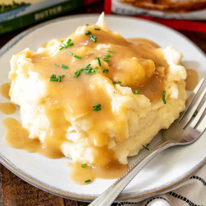 Mashed Potatoes with Gravy