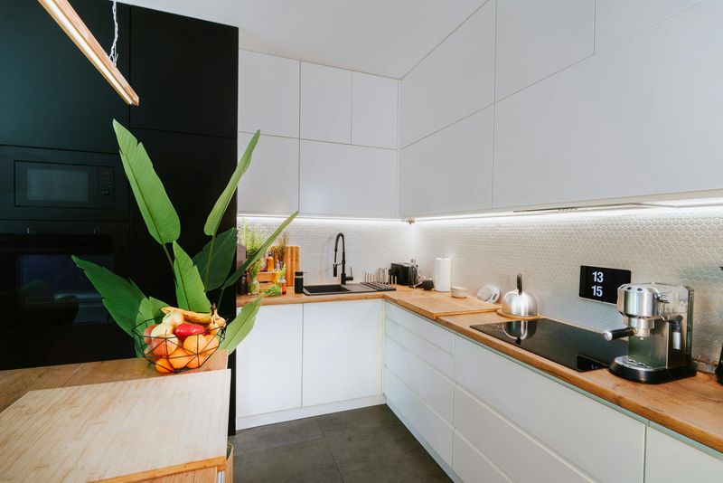Matching Door and Cabinet Hardware
