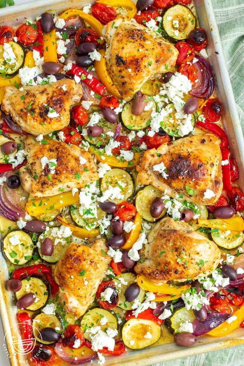Mediterranean Chicken with Olives & Tomatoes