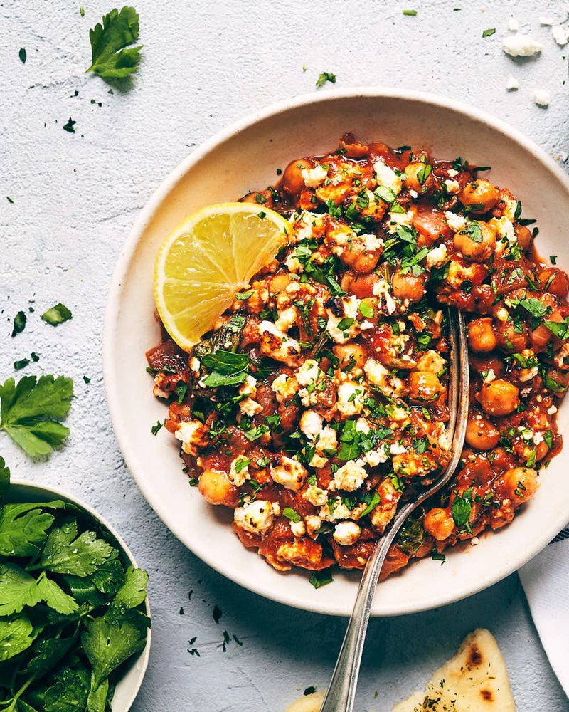 Mediterranean Chickpea & Veggie Bake