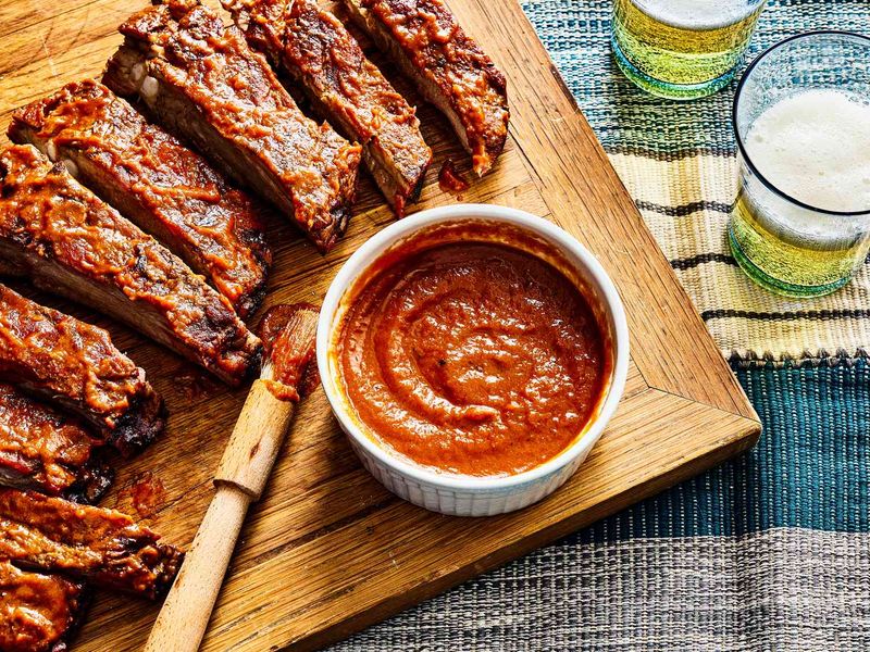 Memphis-Style BBQ: Slow-Smoked Pork Perfection