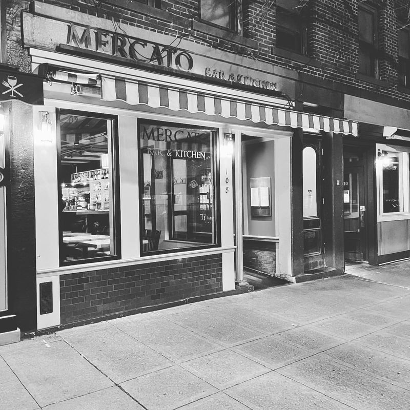 Mercato Bar and Kitchen - Red Hook