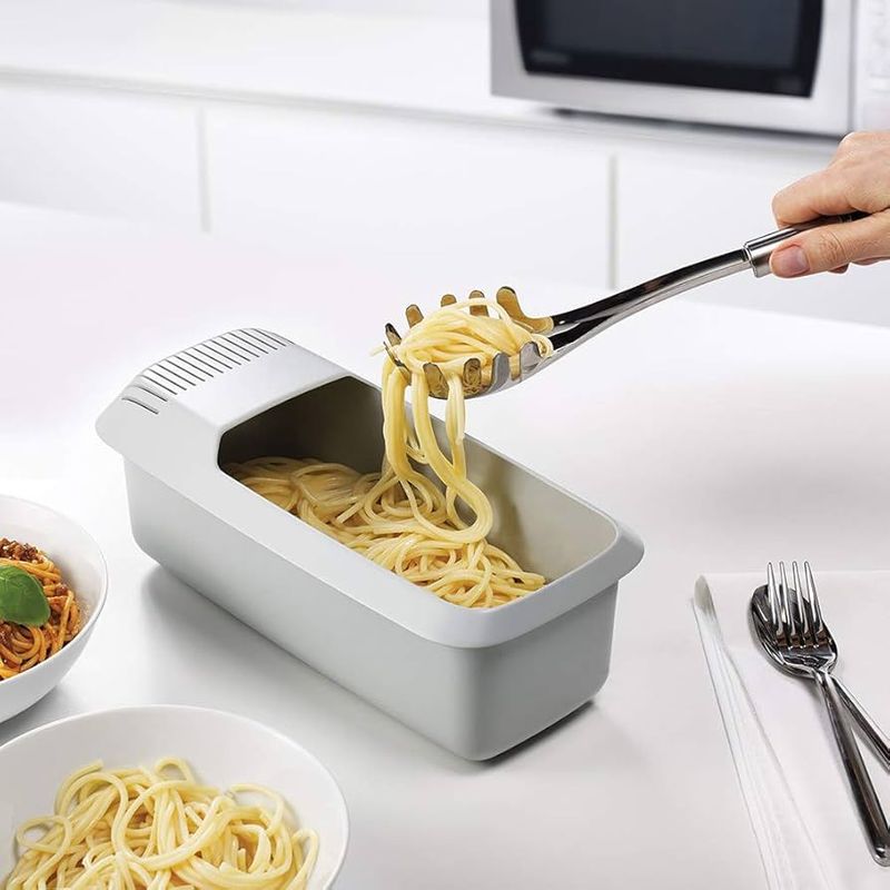 Microwave Pasta Cooker