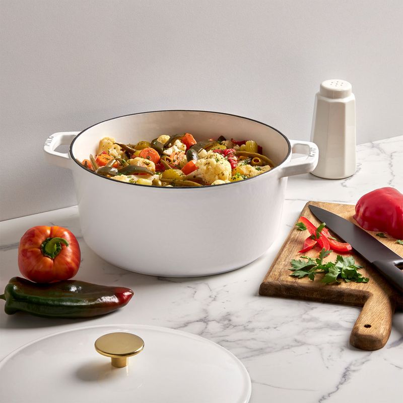 Milo by Kana 5.5-Quart Dutch Oven: The Minimalist's Dream