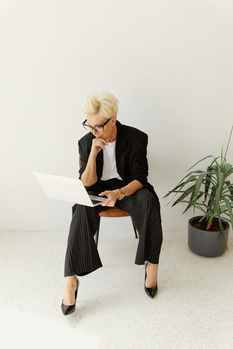 Mini-flare Pants