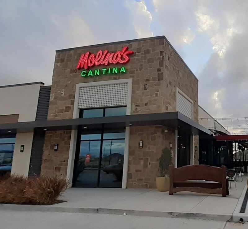 Molina's Cantina