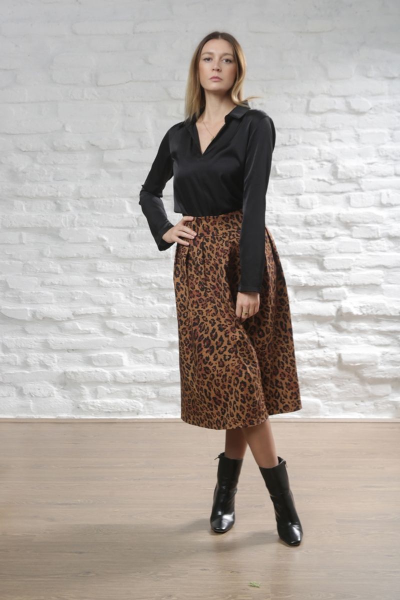 Patterned Skirt + Solid Top – Inspired by Sandra Bullock