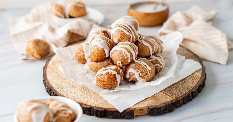 Poi Mochi: Taro-Infused Chewy Bites