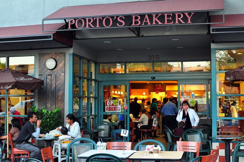 Porto's Bakery and Cafe: Cuban Delights in Glendale