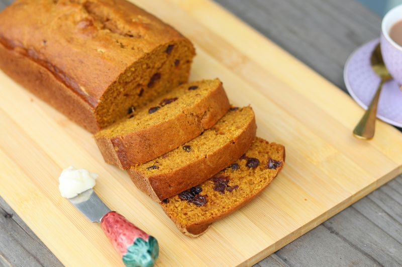 Pumpkin Bread: Autumn's Aromatic Ambassador