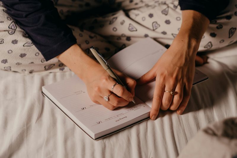 Reflect on three good things before bed