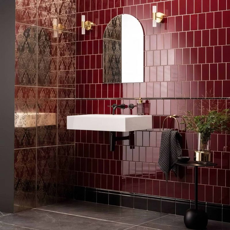 Rich Burgundy: Vintage Luxury