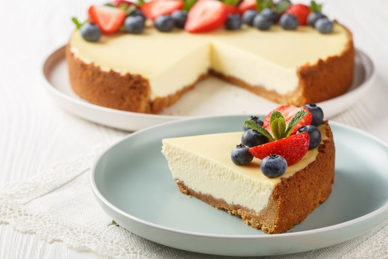 Rich and Creamy New York Cheesecake