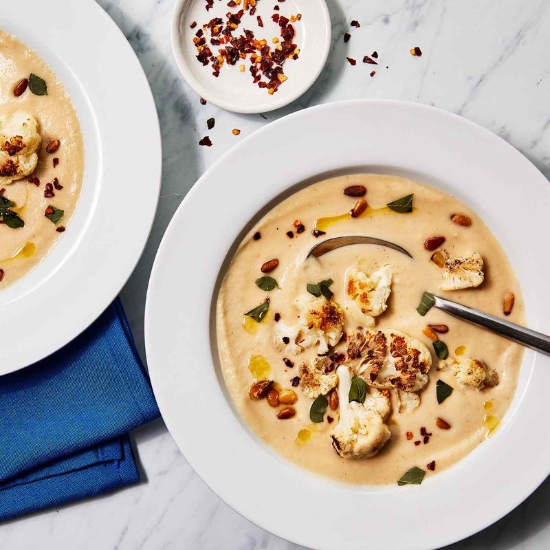 Roasted Cauliflower Soup