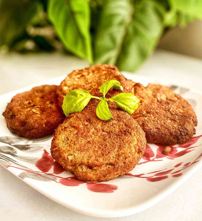 Salmon Cakes